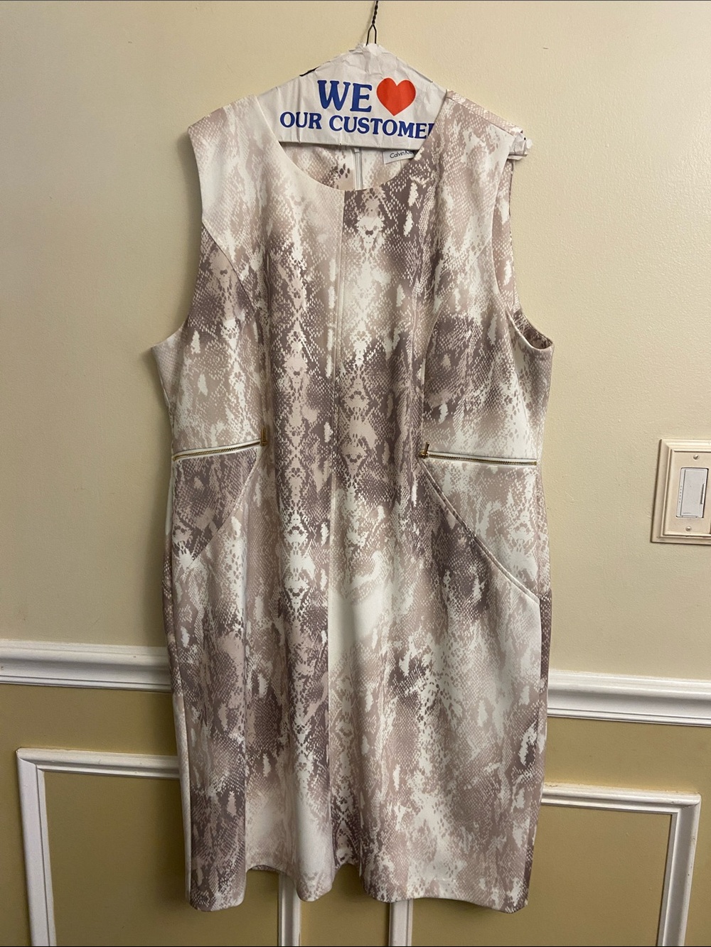 Calvin Klein woman’s shift dress size 22W